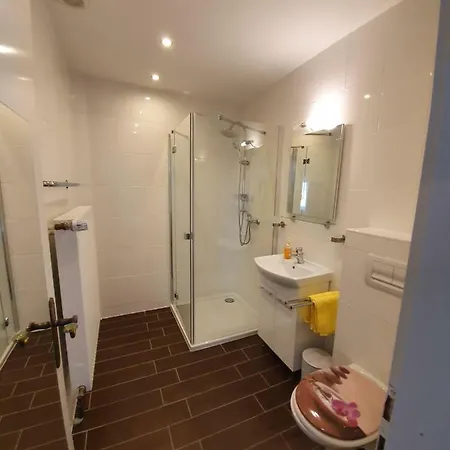 & Restaurant Krone Отель